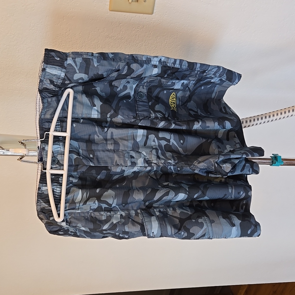 Aftco men's camouflage shorts